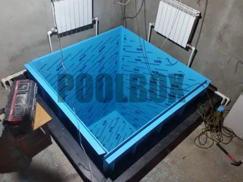 Полипропиленовая купель 1,5 х 1,5 х 1,8 м.