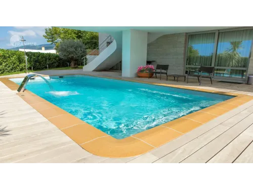 Бетонный бордюрный камень Тессера (домик) цвет на выбор