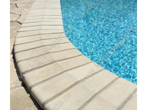 Бордюрный камень «Free Form» (домик ш. 290/350 м.) для бассейна любой формы, цвет на выбор