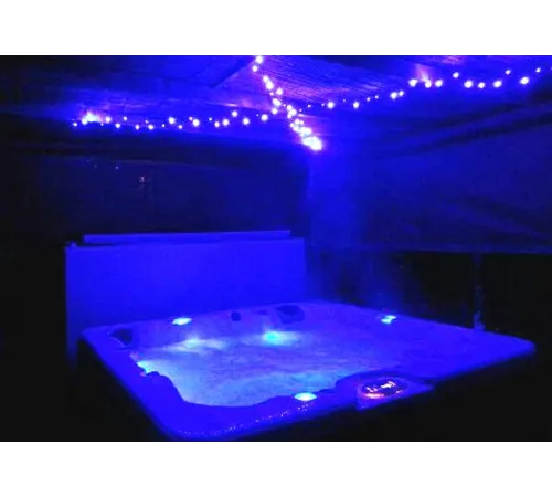Гидромассажный СПА бассейн Vita Spa Prestige, 2,13*2,13*0,96 м., 5 мест, 62 форсунки