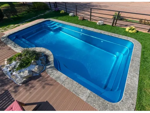 Композитный бассейн Авиньон 7,10*3,60*1,3-1,8 м., Франмер