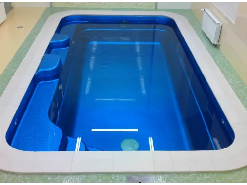 Композитный бассейн Де Пальмьер 5,30*3,00*1,50 м., Франмер