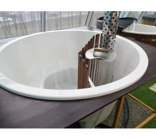 Купель композитная Polar Spa Корнер 130 с отделкой из дерева, 130*130*110 см.