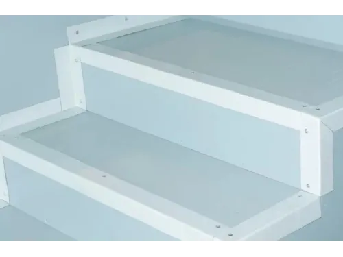 Уголок крепежный ПВХ/металл LOGICPOOL 0,03x0,05x2 м. наружный