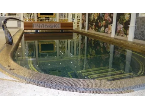 Бассейн с отделкой мозаикой (плиткой)