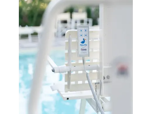 Лифт-подъемник для инвалидов PelicanPOOL