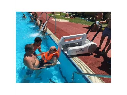 Лифт-подъемник для инвалидов i-Swim